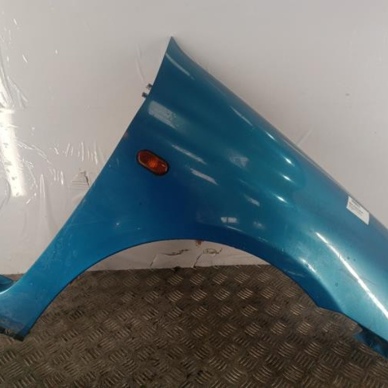 Aile avant droit RENAULT CLIO 2