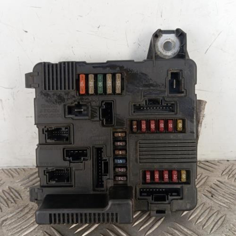 Boitier UPC RENAULT MEGANE 2