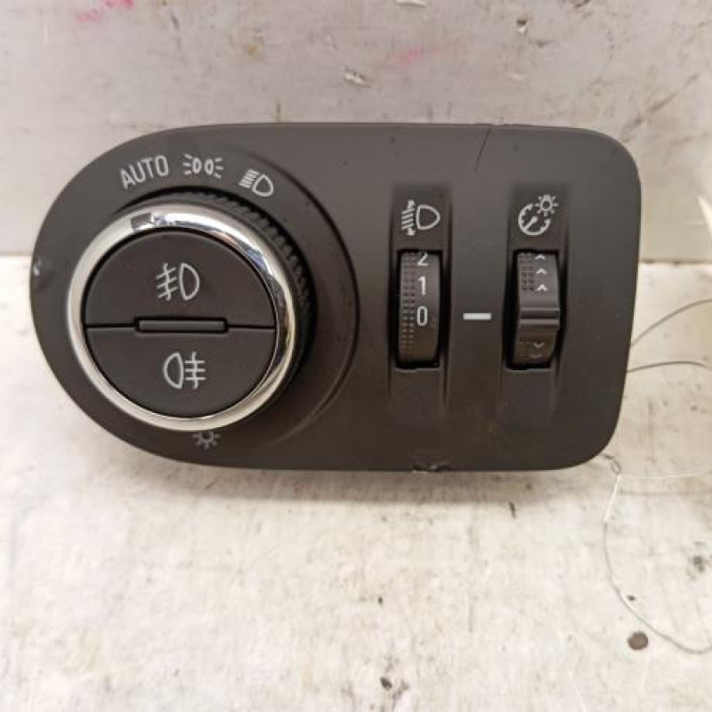 Commande de phare OPEL ASTRA K