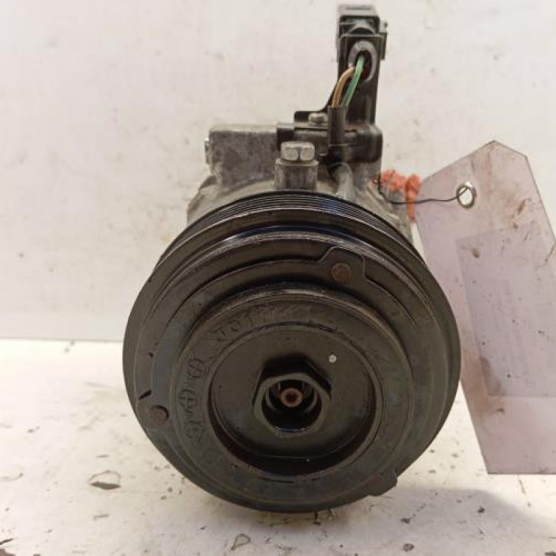 Compresseur clim VOLKSWAGEN UP