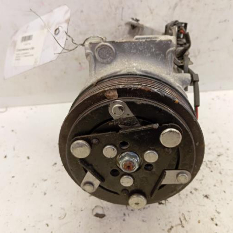 Compresseur clim NISSAN QASHQAI 3 Compresseur clim NISSAN QASHQAI 3