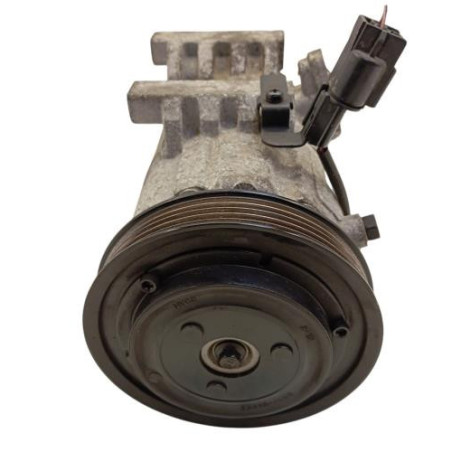 Compresseur clim HYUNDAI I 20 2 Photo n°1