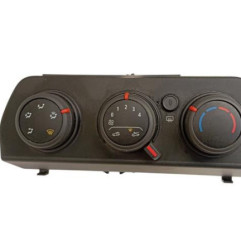 Commande chauffage DACIA SANDERO 3 Photo n°1