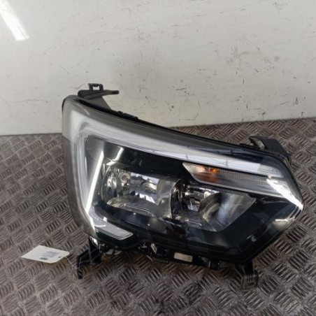 Optique avant principal droit (feux)(phare) RENAULT MASTER 3