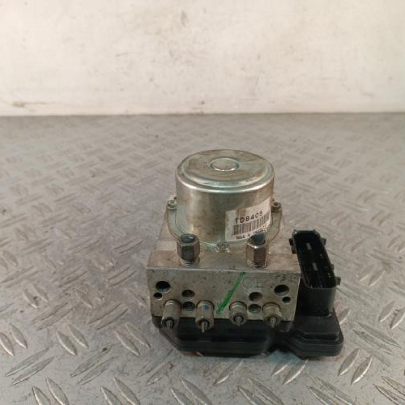 Bloc ABS (freins anti-blocage) NISSAN JUKE 1 Bloc ABS (freins anti-blocage) NISSAN JUKE 1