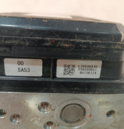 Bloc ABS (freins anti-blocage) NISSAN JUKE 1 Photo n°4