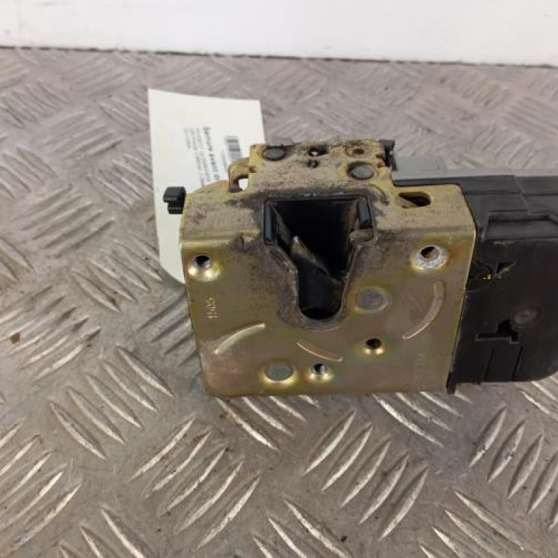 Serrure avant droit PEUGEOT 206 Serrure avant droit PEUGEOT 206