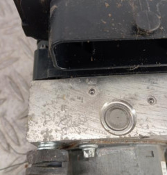 Bloc ABS (freins anti-blocage) PEUGEOT 308 2 Photo n°5