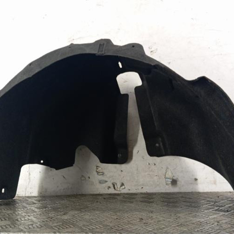 Pare boue arriere gauche AUDI A1 1