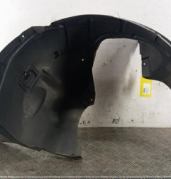 Pare boue avant gauche AUDI A1 1 Photo n°1