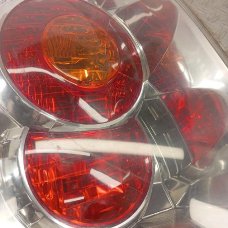 Feu arriere principal gauche (feux) TOYOTA COROLLA VERSO 2