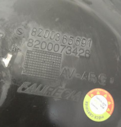 Pare boue avant gauche RENAULT MEGANE 2 Photo n°5