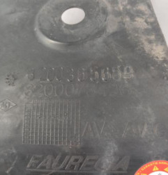 Pare boue avant gauche RENAULT MEGANE 2 Photo n°6