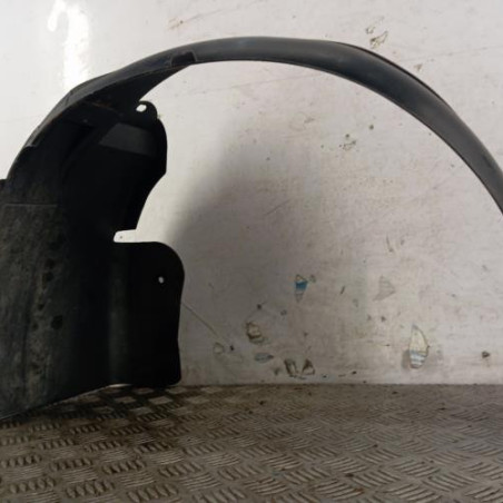 Pare boue avant gauche PEUGEOT 106 Photo n°1