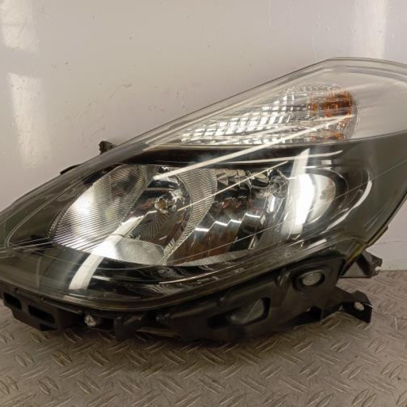 Optique avant principal gauche (feux)(phare) RENAULT CLIO 3
