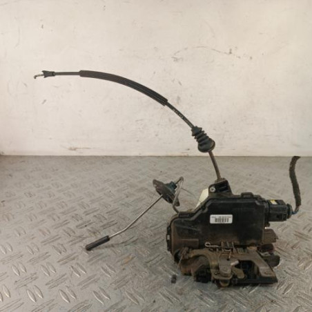 Serrure avant droit VOLKSWAGEN GOLF 4