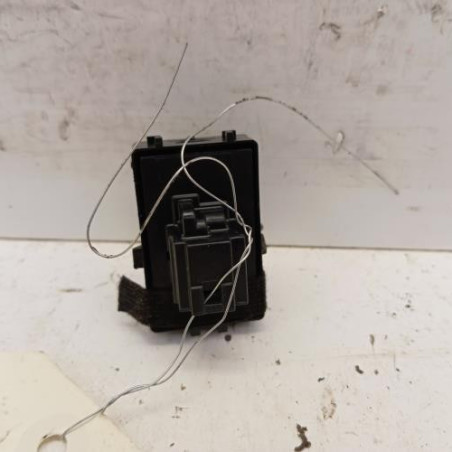 Interrupteur de leve vitre avant droit NISSAN QASHQAI 3