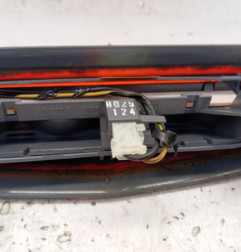 Feu arriere stop central OPEL CORSA D Photo n°3