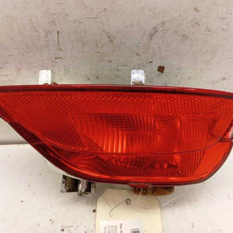 Feu de pare choc arriere droit RENAULT SCENIC 4