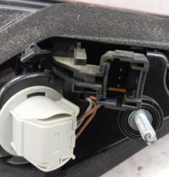 Feu arriere secondaire droit (feux) RENAULT MEGANE 4 Photo n°4