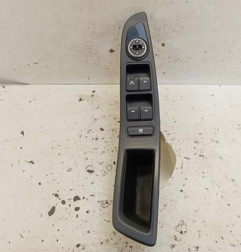 Interrupteur de leve vitre avant gauche HYUNDAI I 20 2 Photo n°1