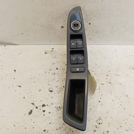 Interrupteur de leve vitre avant gauche HYUNDAI I 20 2 Photo n°1