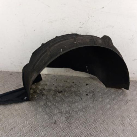 Pare boue arriere droit PEUGEOT 5008 1