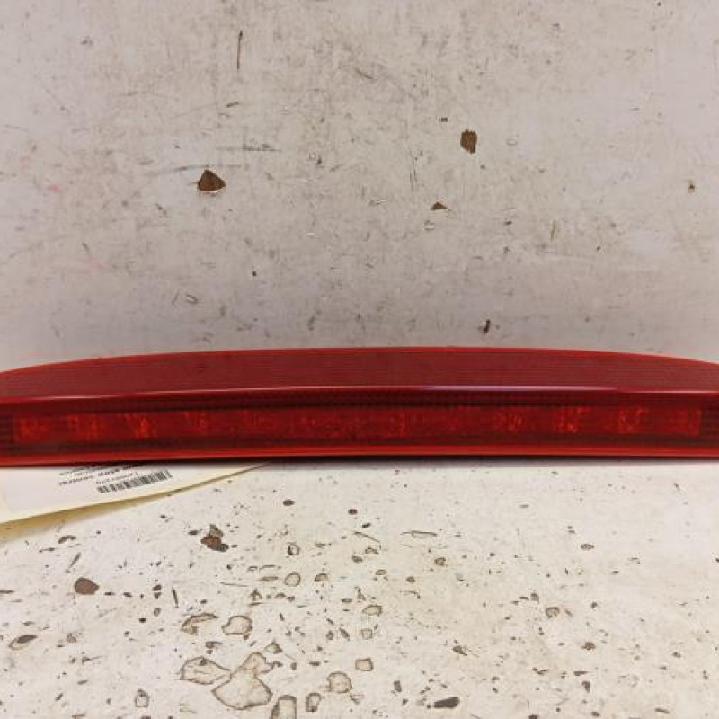 Feu arriere stop central RENAULT CLIO 2
