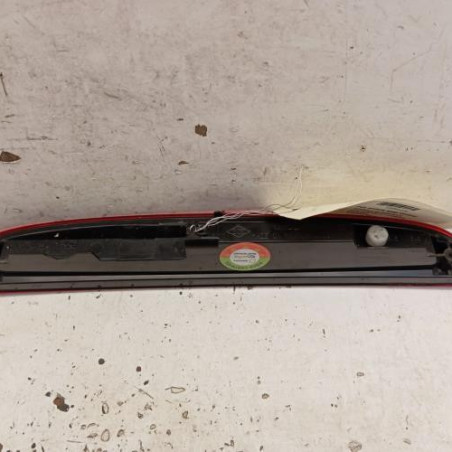 Feu arriere stop central RENAULT CLIO 2