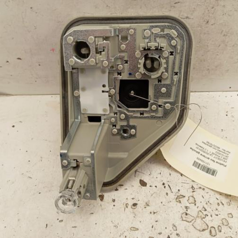 Platine feu arriere gauche PEUGEOT 208 2