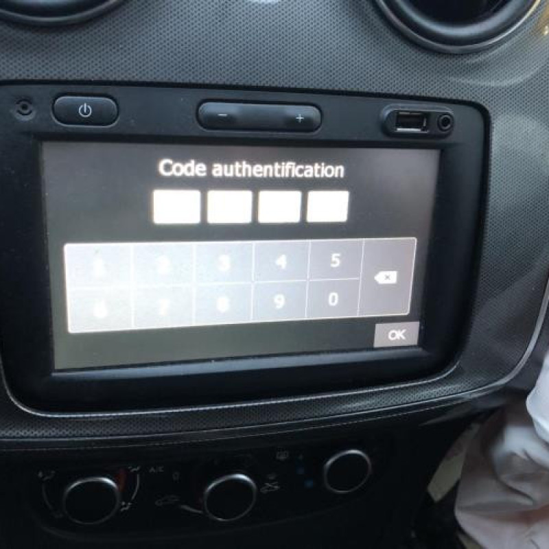 Afficheur DACIA SANDERO 2