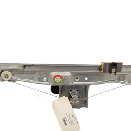 Leve vitre mecanique arriere droit DACIA SANDERO 3