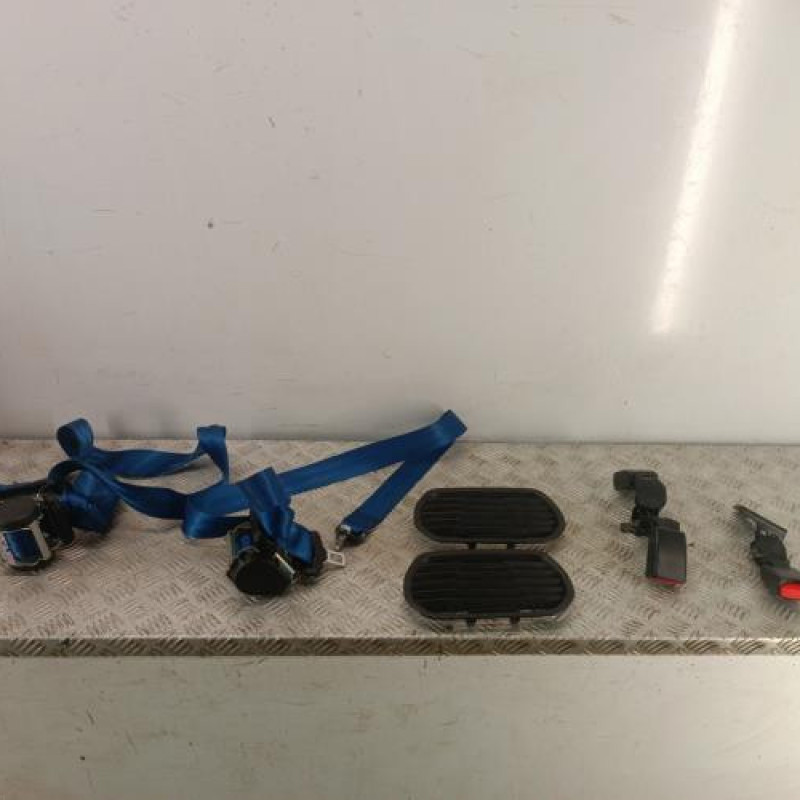 Banquette arriere (KIT DERIV VP) PEUGEOT 208 1