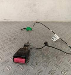 Attache ceinture avant gauche DACIA DUSTER 1