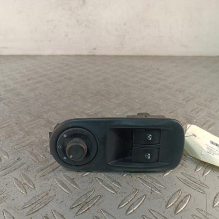 Interrupteur de leve vitre avant gauche RENAULT TRAFIC 2 Photo n°1