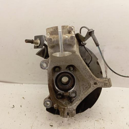 Moyeu avant droit NISSAN QASHQAI 3