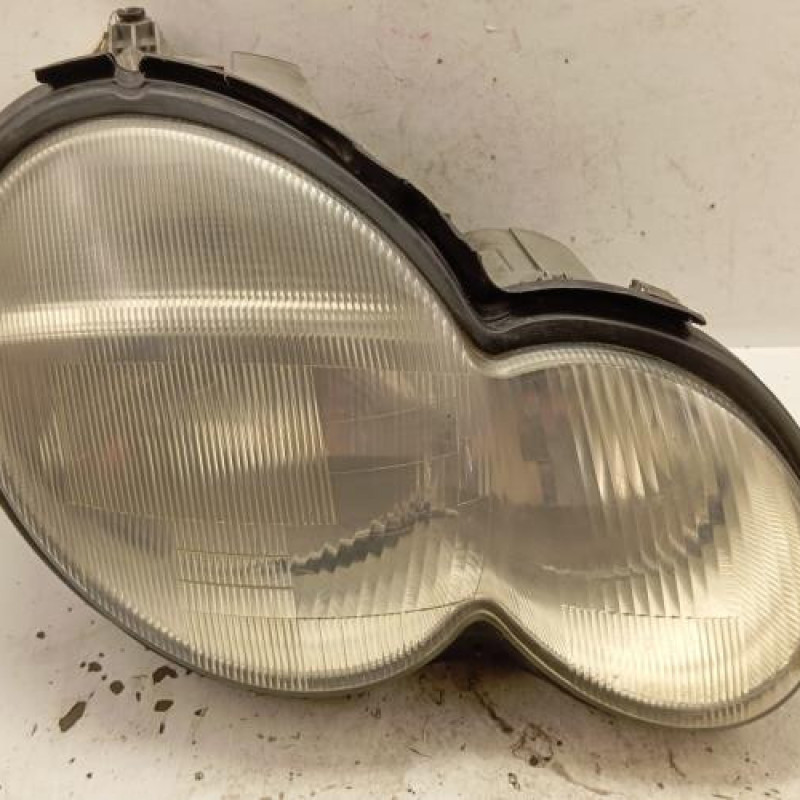 Optique avant principal droit (feux)(phare) MERCEDES CLASSE C 203 COUPE SPORT