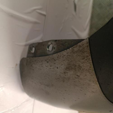 Pare choc arriere KIA CARENS 4