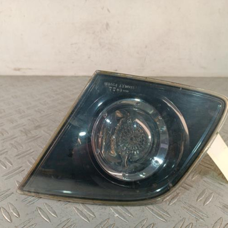 Feu arriere secondaire droit (feux) MAZDA 3 1