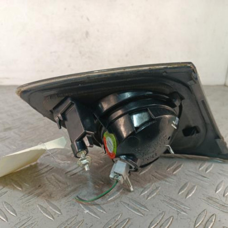 Feu arriere secondaire droit (feux) MAZDA 3 1