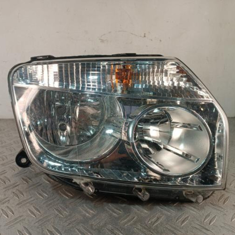 Optique avant principal droit (feux)(phare) DACIA DUSTER 1