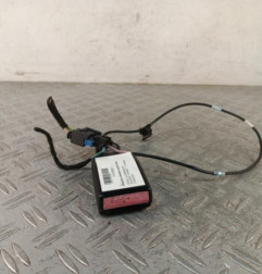 Attache ceinture avant droit DACIA DUSTER 1 Photo n°1