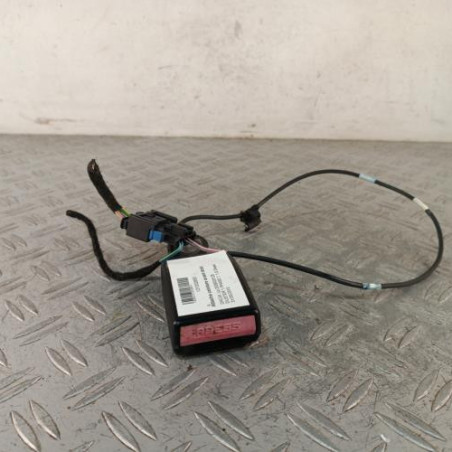 Attache ceinture avant droit DACIA DUSTER 1 Photo n°1