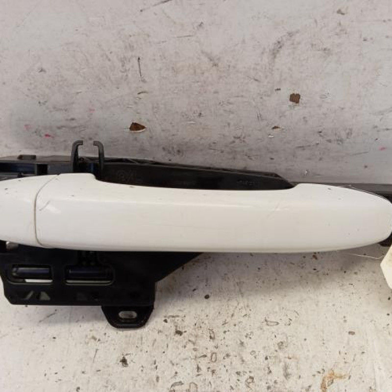 Poignee porte laterale gauche RENAULT KANGOO 3