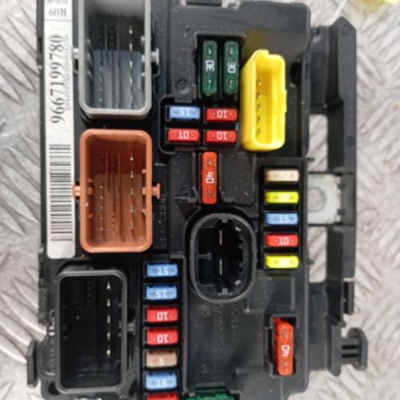 Boitier servitude moteur (BSM) CITROEN C3 2