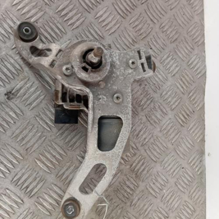 Moteur essuie glace avant droit KIA CARENS 4