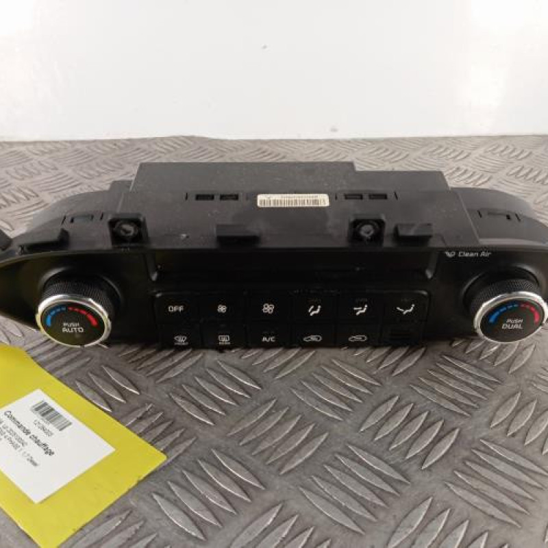 Commande chauffage KIA CARENS 4