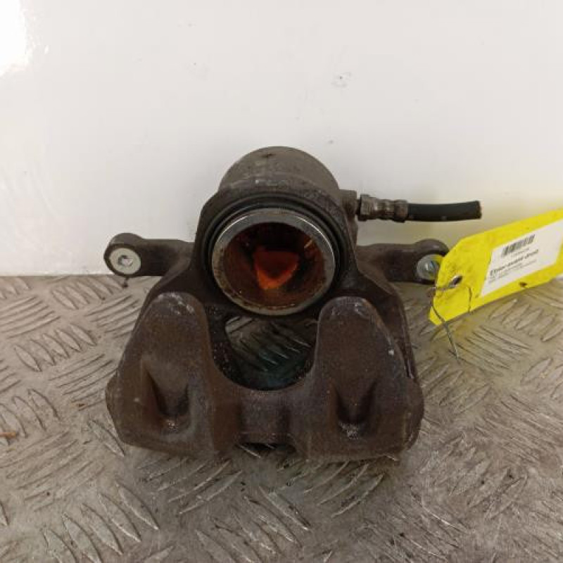 Etrier avant droit (freinage) FIAT 500X