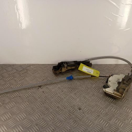 Serrure avant droit VOLKSWAGEN UP Photo n°1