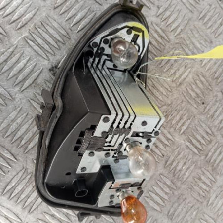 Platine feu arriere gauche RENAULT CLIO 3 Photo n°1